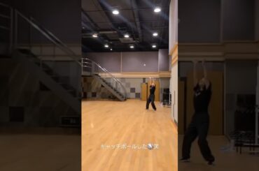 キャッチボールをする石田亜佑美ちゃんと山﨑愛生ちゃんと小田さくらちゃん #shorts