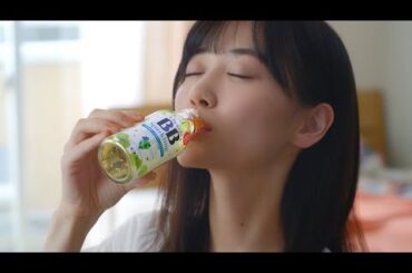 乃木坂46山下美月が出演、「チョコラ ＢＢ スパークリング マスカット味」新ＣＭ（CM メイキング インタビュー／山下美月 細田佳央太）