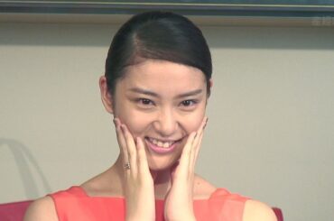 武井咲 日本人初の快挙　グッチとパトロネージ契約