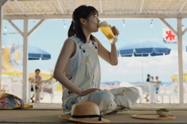 ザ・プレミアム・モルツ 『週末のごほうび・すず登場（たまらんっ）』 15秒 広瀬すず サントリー CM