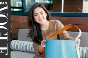 中村アンのバッグの中身は？　多忙な彼女がヘルシーボディを維持する秘訣。｜In The Bag