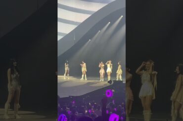 230613 ONCE + TWICE SINGING HAPPY BIRTHDAY TO TZUYU AT TWICE 트와이스 READY TO OAKLAND DAY 2