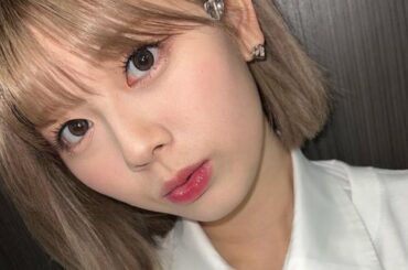 NiziU Riku Lyric Video 「COCONUT」