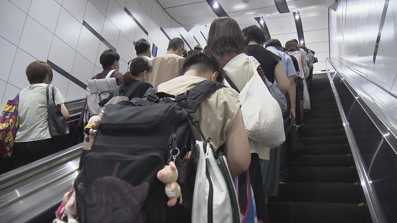 「勇気をもって右側に立ち止まって」地下鉄エスカレーターのマナーアップを呼びかけ“仙台ルールは?” 「勇気をもって右側に立ち止まって」地下鉄エスカレーターのマナーアップを呼びかけ“仙台ルールは?”