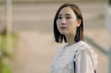 松井玲奈主演　岡崎紗絵＆倉島颯良の“3姉妹”が織りなす物語　映画「緑のざわめき」予告