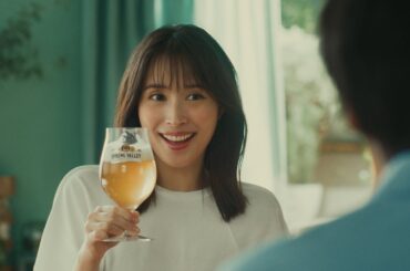 広瀬アリス、大森南朋と夫婦役でCM初共演　ほほ笑ましい掛け合い披露　キリンビール「スプリングバレー」新CM「クラフト入門　赤白篇」