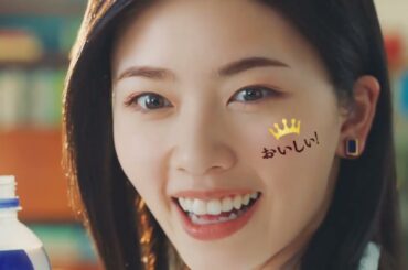 【紅茶花伝】 TVCM「このおいしさは、顔に出る」篇 15秒 改訂 Kochakaden TVCF