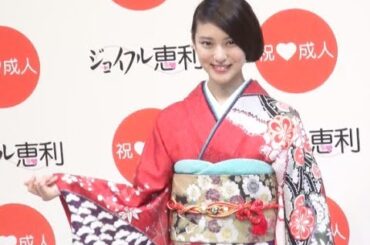 武井咲、次の目標は「母親」