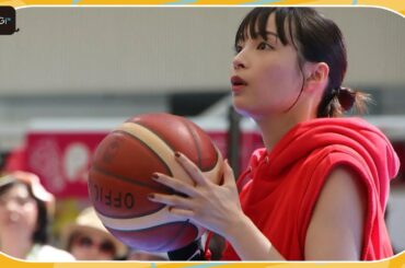 広瀬すず、華麗なシュート披露！　スポーティーなショーパン姿でバスケW杯応援イベントに田中圭らと登場
