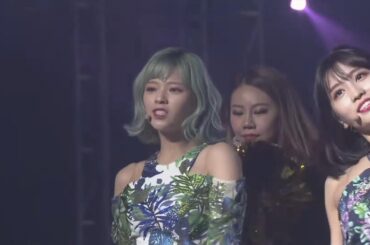 TWICE Jeongyeon's Powerful Voice - Hold Me Tight Live Vocals | Vocal Showcase [25]