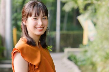 関水渚、涼しげな夏の装いでふらり散歩旅　国立、国分寺、小金井を巡る　「旅色FO-CAL」