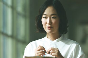 黒木華、アトリエ空間で自問自答「地震保険って、なんで必要？」　日本損害保険協会 新CM