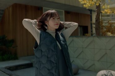 2023秋冬「はおるだけで、瞬間キマる」ユニクロの見違えベスト篇