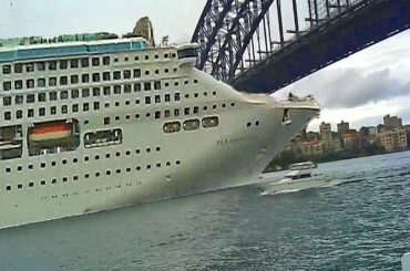 カメラが捉えた衝撃の船舶事故30選!