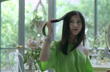 佐々木希×吉高由里子×ビビアン・スー　Essential CM