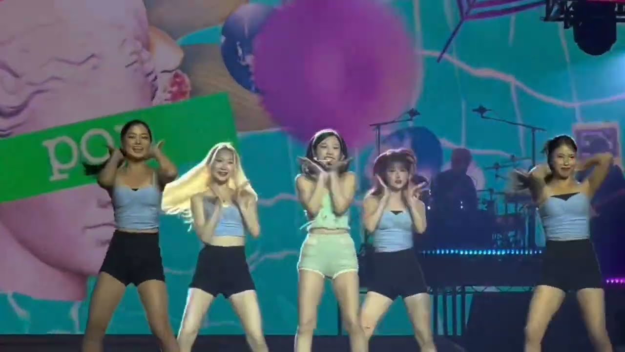 Nayeon’s Explosive ‘Pop’ Solo Performance Fancam – TWICE 5th World Tour London Concert "Nayeon's Explosive 'Pop' Solo Performance Fancam - TWICE 5th World Tour London Concert"