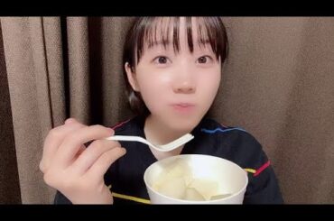 2023年09月17日20時28分14秒 甲斐 心愛（STU48）洋ナシを食べたココア