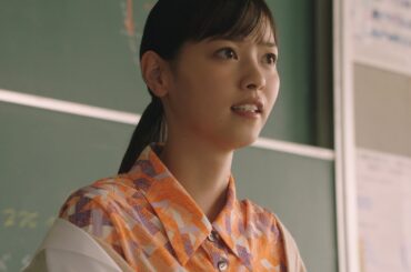 西野七瀬、恋心を告白!?　松本穂香が制止するも止められない恋の相手とは…　au「意識高すぎ！高杉くん」新CM「早退の理由」編