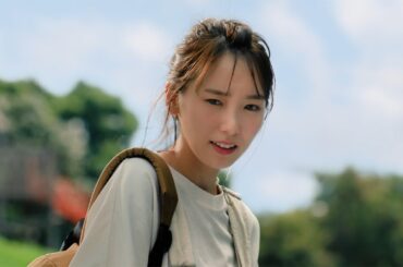 飯豊まりえ、“しゃべるおっさんピカチュウ”に困惑!?　「帰ってきた 名探偵ピカチュウ」新CM 「かわいい？」編