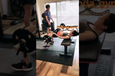 Maeda Atsuko workout (前田敦子 - 筋トレ)  (170606)