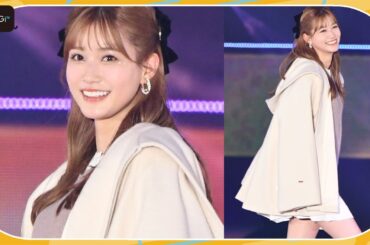 【ガルアワ】めるる、超ミニボトムで美脚すらり！　キラリ輝くメークでキュートな笑顔