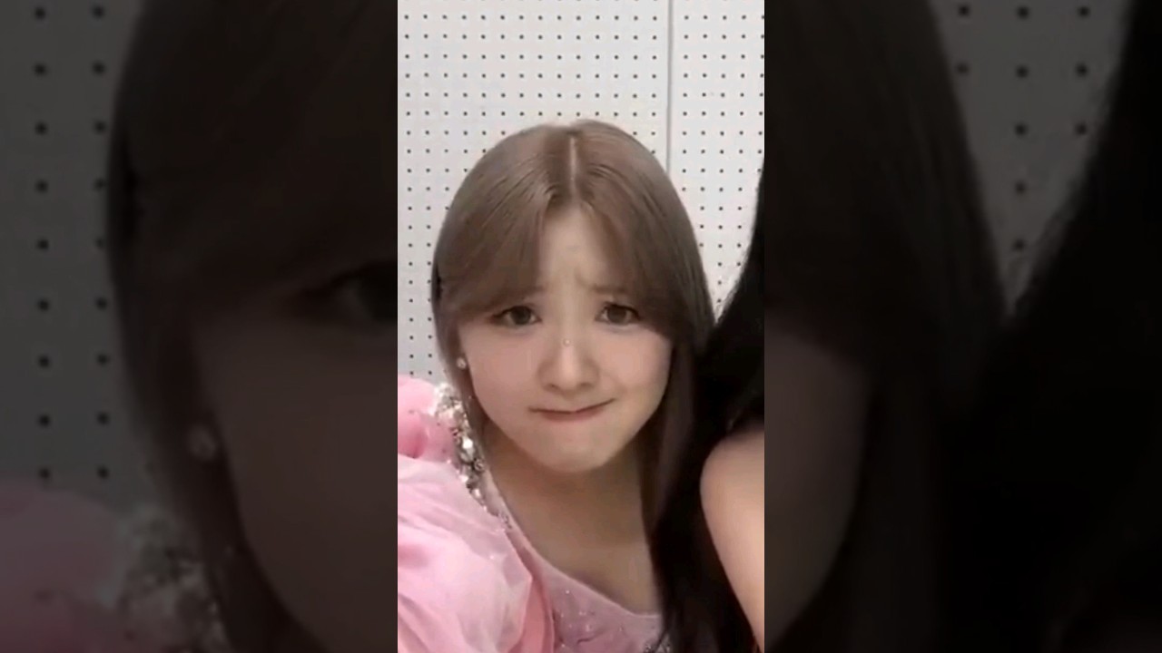 みいひのいろんな表情を観察🔎 #NiziU #shorts #MIIHI みいひのいろんな表情を観察🔎 #NiziU #shorts #MIIHI