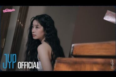 TWICE 8TH ANNIVERSARY MD Behind - DAHYUN