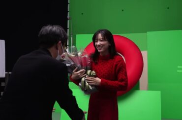 【MAKING】モスバーガー ブランドキャラクターの⼥優・永野芽郁さんが出演する新TV-CM『⿊⽑和⽜にシャリアピン』篇、『⿊⽑和⽜に特製テリヤキ』篇のメイキングをお届け！