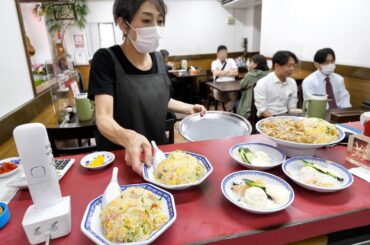 常連殺到ガッツリ働く男めし町中華を営む７５歳鉄人店主がスゴかった丨Amazing Wok Skills in Japan