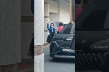 김다현-서울행사 퇴근길 #김다현 #김다현노래 #재향경우한마당축제 #야놀자 #장날이좋아 #다현열차매들리 #김다현유튜브 #얼씨구다현