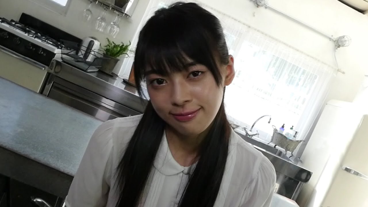 藤田いろはイメージビデオ【萌えろ 俺の本棚】 藤田いろはイメージビデオ【萌えろ 俺の本棚】