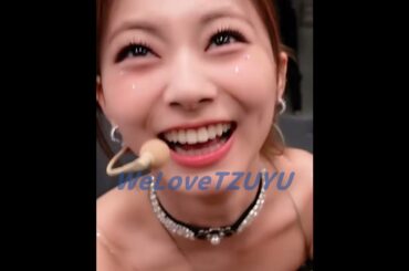 【TWICE TZUYU】TZUTZU shows JEONGYEON the best smile🤣【5TH WORLD TOUR】