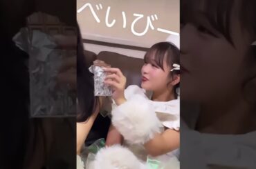 とある日の メンバーの楽屋での様子をお届け