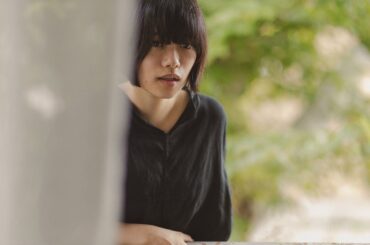 杉咲花、窓から飛び降り逃走　プロポーズを受けた翌日に…　映画「市子」緊迫の本編映像