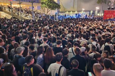 Mc張天賦尖沙咀文化中心免費音樂演唱會！！！