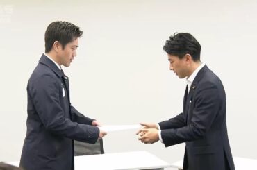 吉村知事「ライドシェア」推進派の小泉進次郎元環境相と面会　法整備の後押しを求める（2023年12月2日）