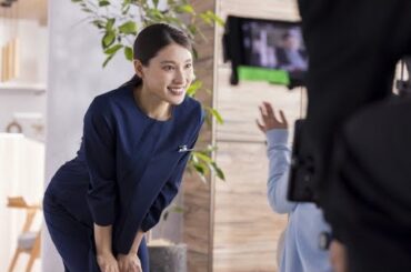 土屋太鳳・池村碧彩・石塚陸翔出演「タカラスタンダード」新ＣＭ　メイキング