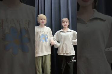 231217  [祐奈/유우나 TikTok] 荒巻美咲、山内祐奈  (顔面最強コンピ) / 아라마키 미사키, 야마우치 유우나 (안면최강콤비)