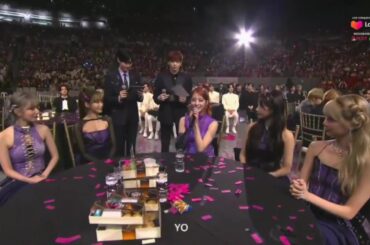 (ENGSUB)  LE SSERAFIM Interview [AAA 2023] 141223 🌸🌸宮脇咲良