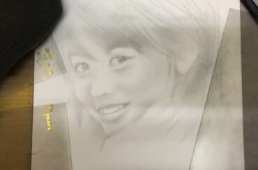 【絵を描いてみては】真夜中の少し絵画制作　馬場ふみかを描く