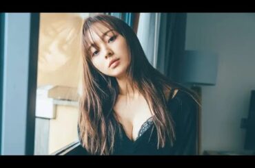 【梅澤美波(うめざわみなみ)☆アイドル】梅澤美波さんは、日本のアイドル、ファッションモデル、女性アイドルグループ・乃木坂46のメンバーおよび同グループの元副キャプテン・3代目キャプテンです♡