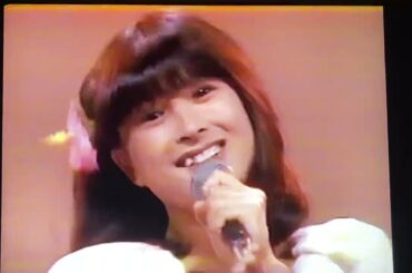 夏のヒロイン🎵河合奈保子さん🌸素敵なラブリーボーイ🎵小泉今日子さん🌺愛の飛行士🎵イルカさん🌸誘惑の楽園🎵河合奈保子さん＆倉田まり子さん🍏🍎🍏1982夏