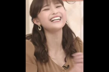 谷間を強調する渡邊渚！　#アナウンサー