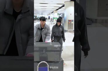 TWICE(트와이스) MOMO 모모 arrive in SEOUL /240114