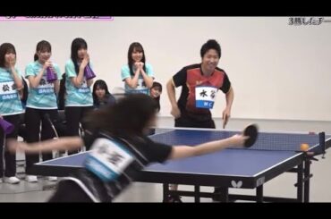 トップクラスのサーブを受ける小坂菜緒ちゃん