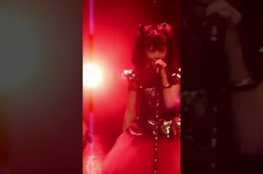 YUI MIZUNO ... Yuimetal sings Headbanger! #yuimetal  #水野由結 #yuimizuno #babymetal #shorts