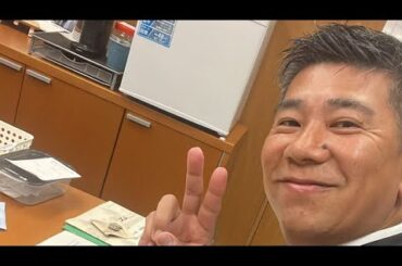 本日19時より銀座BARからコメント拾うよライブ配信。銀座に来れる人きてねっ♩