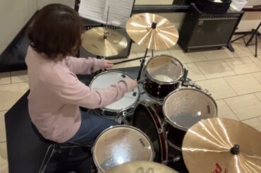 卒業ーGRADUATIONー / 菊池桃子 (drums)