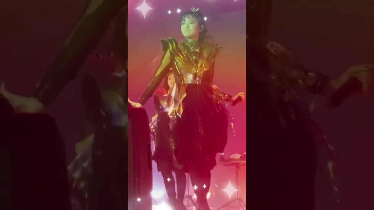 【BABYMETAL】超ご機嫌なSU-METALさんがこちらです💖【SU-METAL is in a great mood.】 #shorts #babymetal #reels 【BABYMETAL】超ご機嫌なSU-METALさんがこちらです💖【SU-METAL is in a great mood.】 #shorts #babymetal #reels