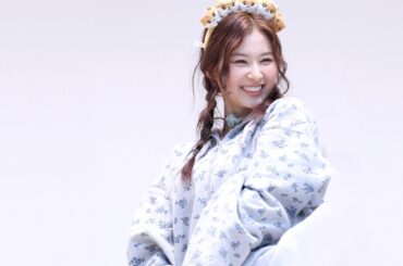 240303 트와이스 사나 I GOT YOU (TWICE SANA)